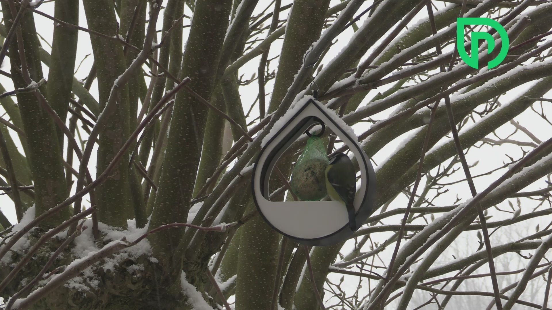 Modulaire design-voederplek voor kleine tuinvogels